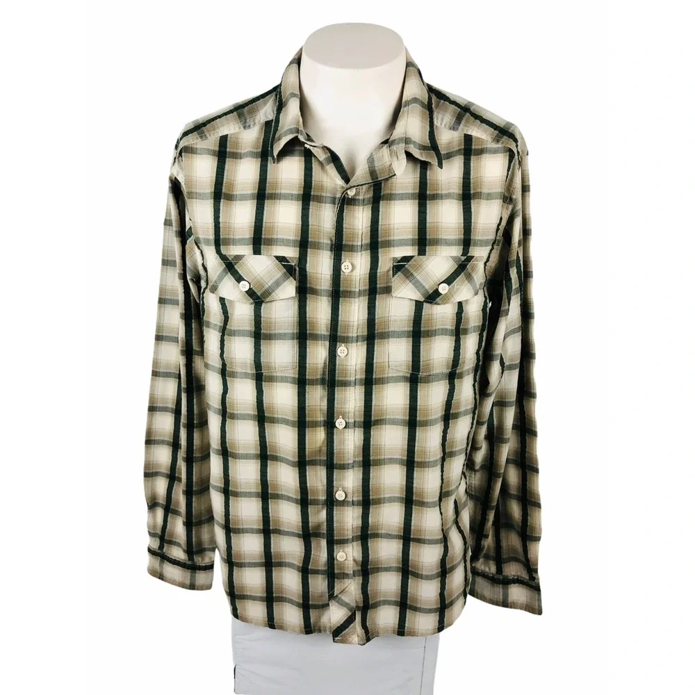 Mountain Hardwear Mens Medium Shirt Gilmore Wicking Seersucker Plaids EUC